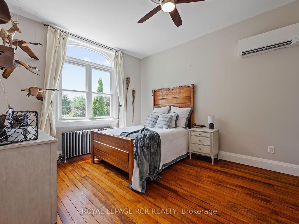 









11


Zina

Street,
Orangeville,




ON
L9W 1E2

