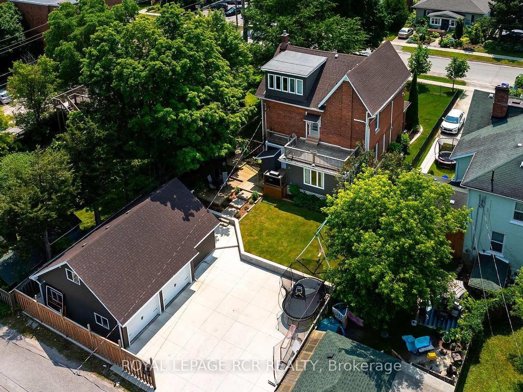 









11


Zina

Street,
Orangeville,




ON
L9W 1E2

