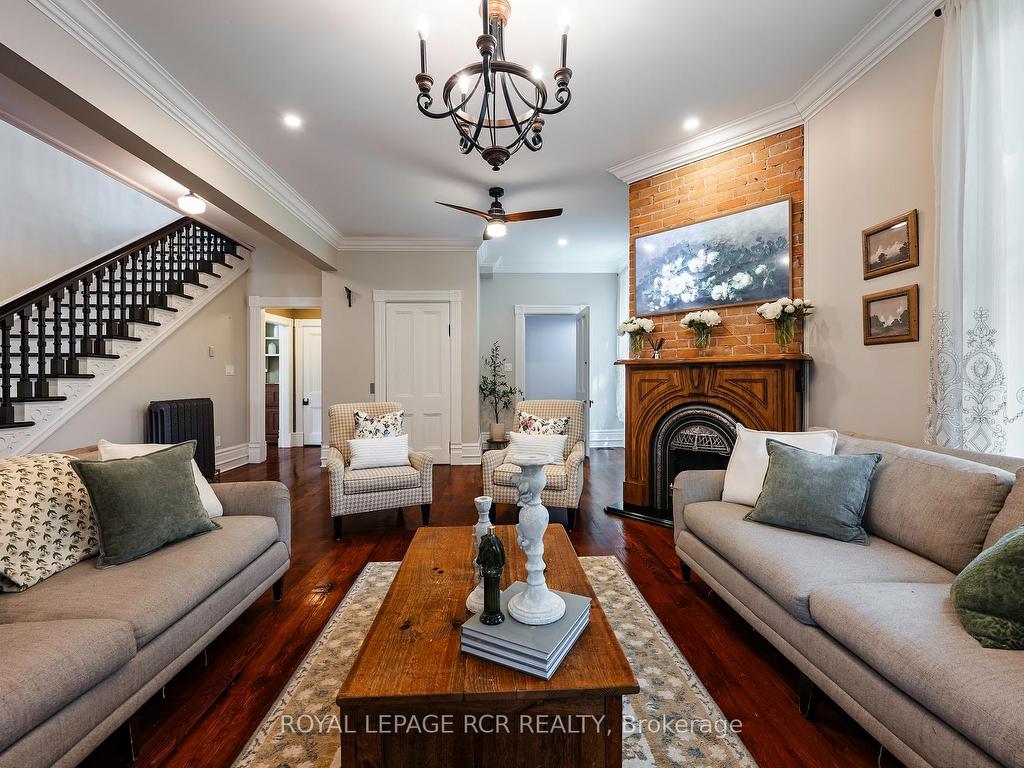 









11


Zina

Street,
Orangeville,




ON
L9W 1E2

