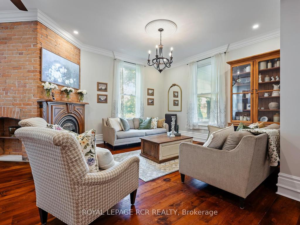 









11


Zina

Street,
Orangeville,




ON
L9W 1E2

