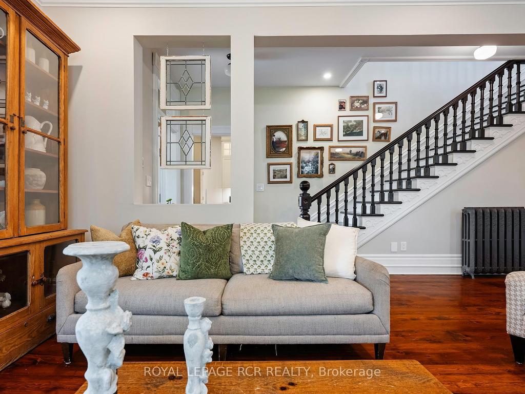 









11


Zina

Street,
Orangeville,




ON
L9W 1E2

