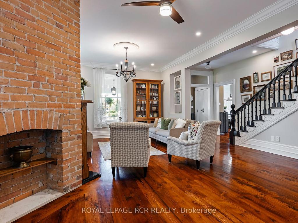 









11


Zina

Street,
Orangeville,




ON
L9W 1E2

