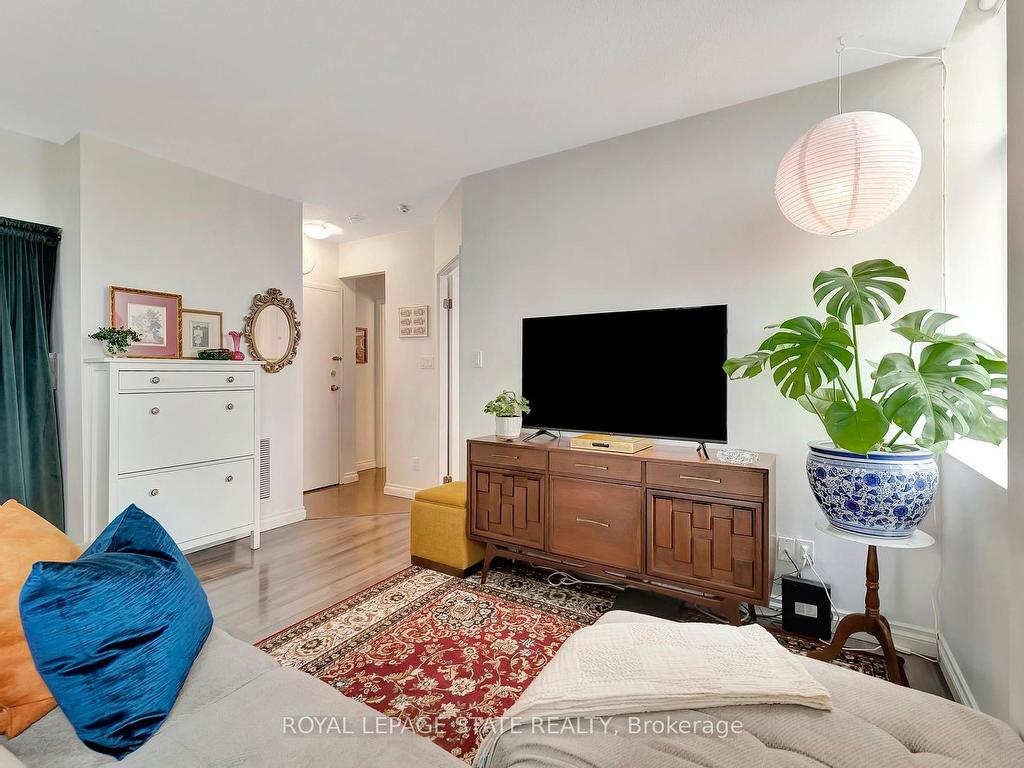 









36


James

Street South, 1205,
Hamilton,




ON
L8P 4W4

