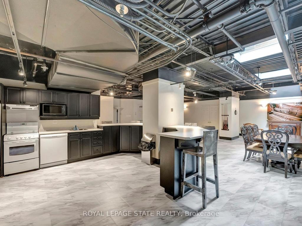 









36


James

Street South, 1205,
Hamilton,




ON
L8P 4W4

