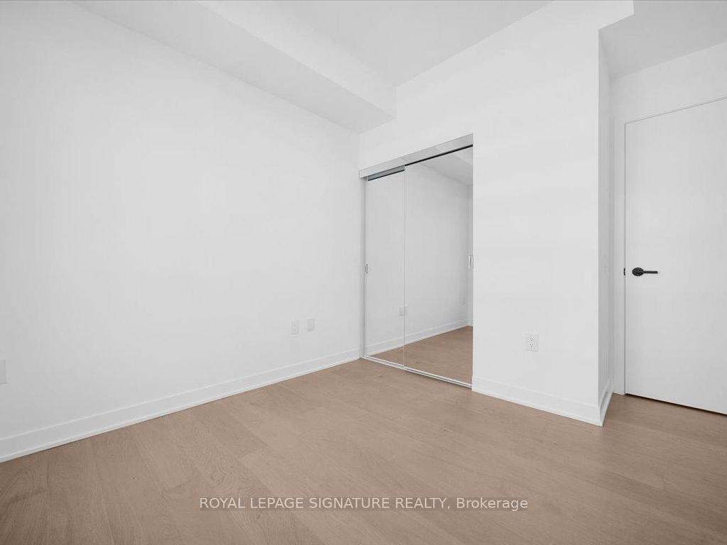 









2495


Eglinton

Avenue West, 903,
Mississauga,




ON
L5M 2T2

