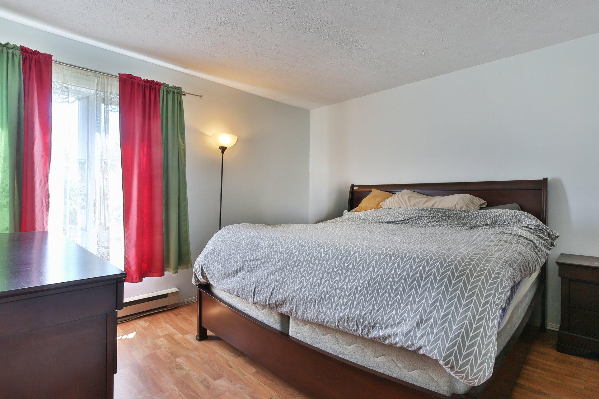 









805


Rue Harolde-Savoy

, 201,
Saint-Jean-sur-Richelieu,




QC
J2X5E4

