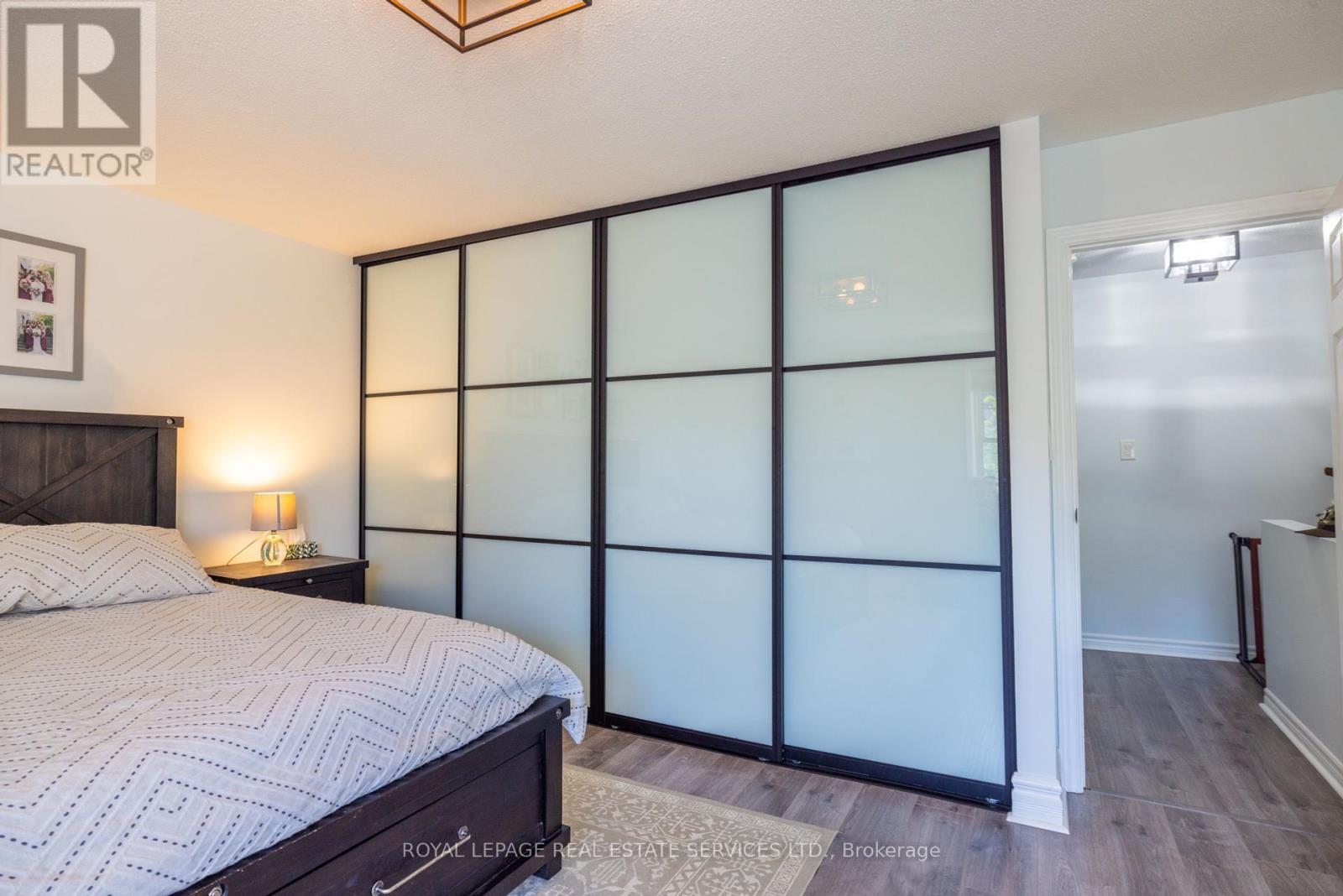 












38 - 2120 RATHBURN ROAD E

,
Mississauga,




Ontario
L4W2S8

