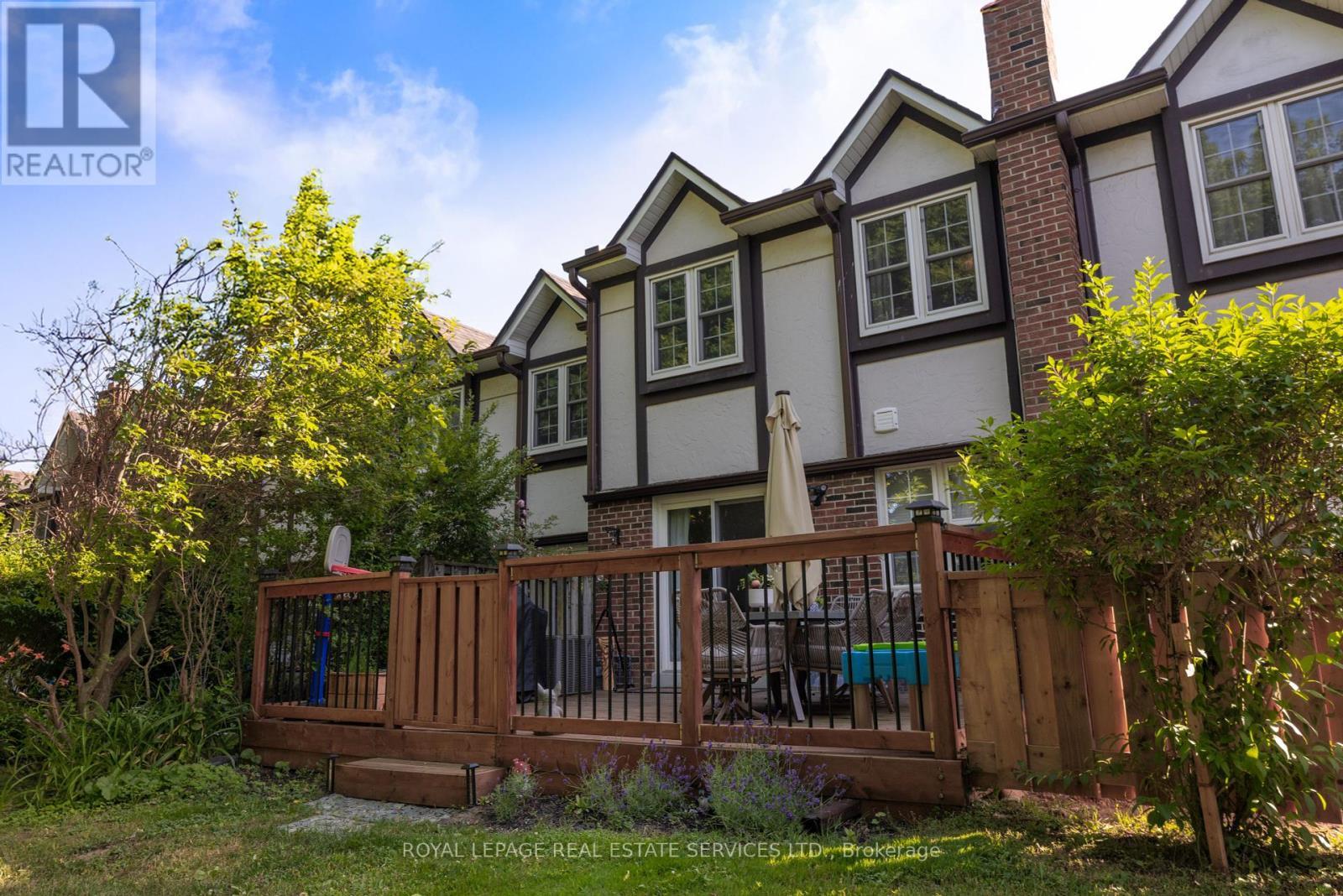 












38 - 2120 RATHBURN ROAD E

,
Mississauga,




Ontario
L4W2S8

