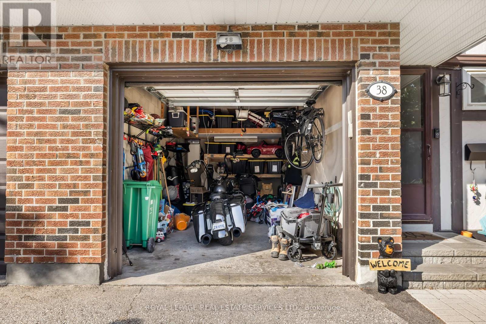 












38 - 2120 RATHBURN ROAD E

,
Mississauga,




Ontario
L4W2S8

