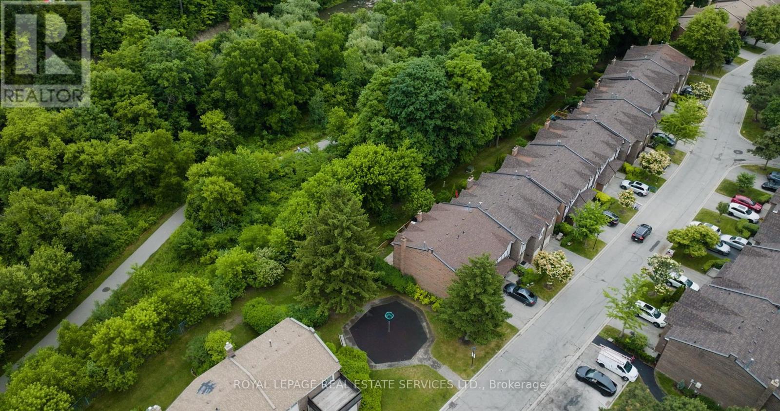 












38 - 2120 RATHBURN ROAD E

,
Mississauga,




Ontario
L4W2S8

