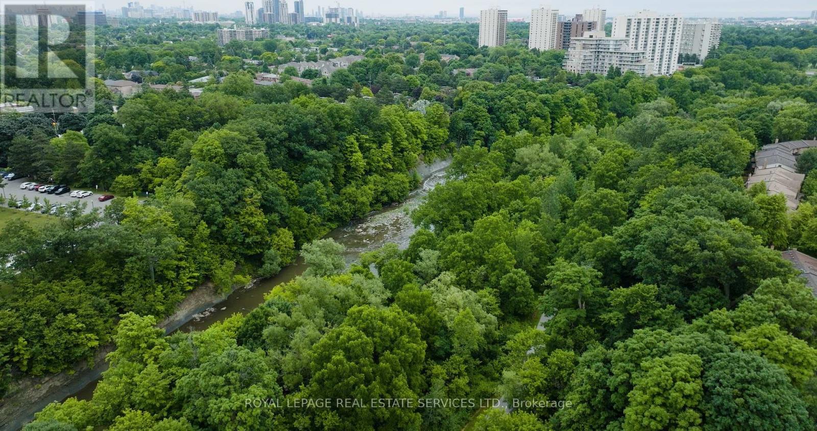 












38 - 2120 RATHBURN ROAD E

,
Mississauga,




Ontario
L4W2S8

