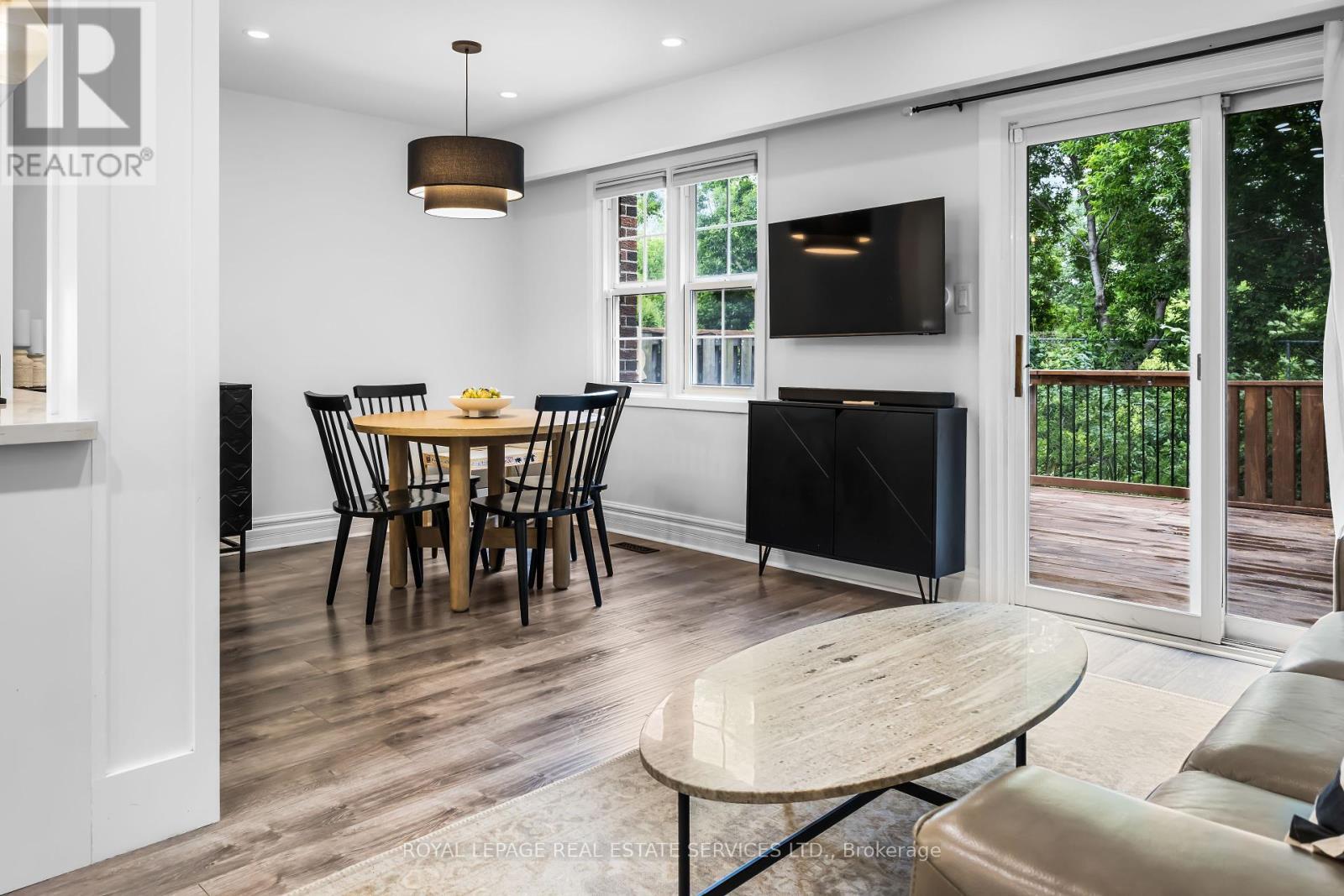 












38 - 2120 RATHBURN ROAD E

,
Mississauga,




Ontario
L4W2S8


