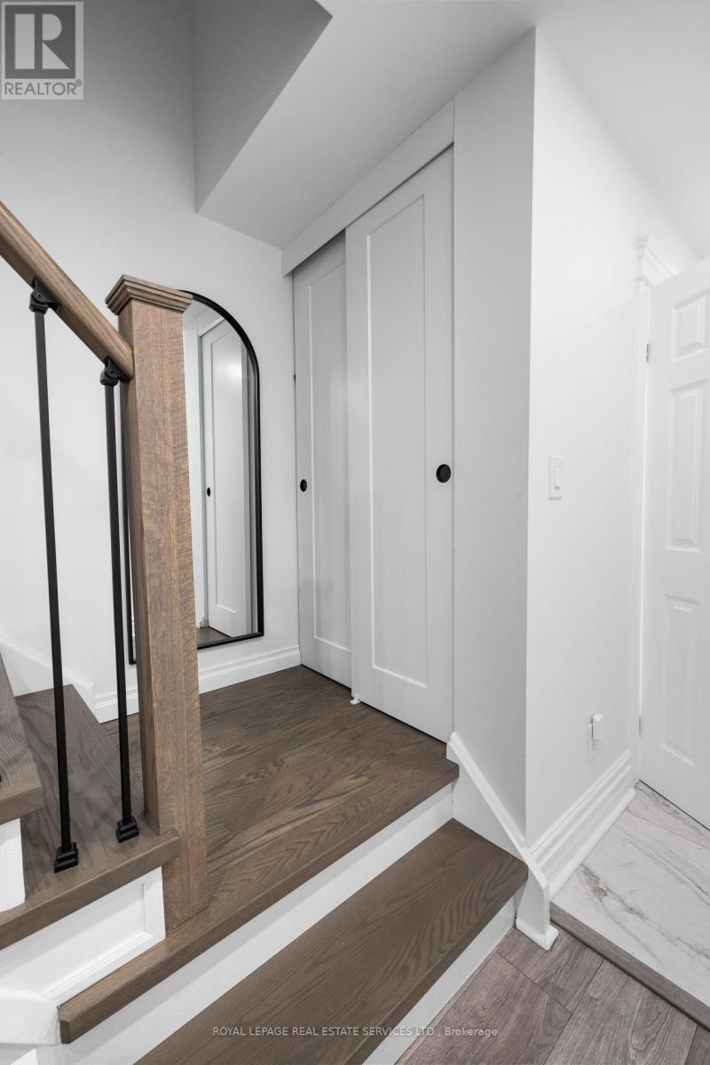 












38 - 2120 RATHBURN ROAD E

,
Mississauga,




Ontario
L4W2S8

