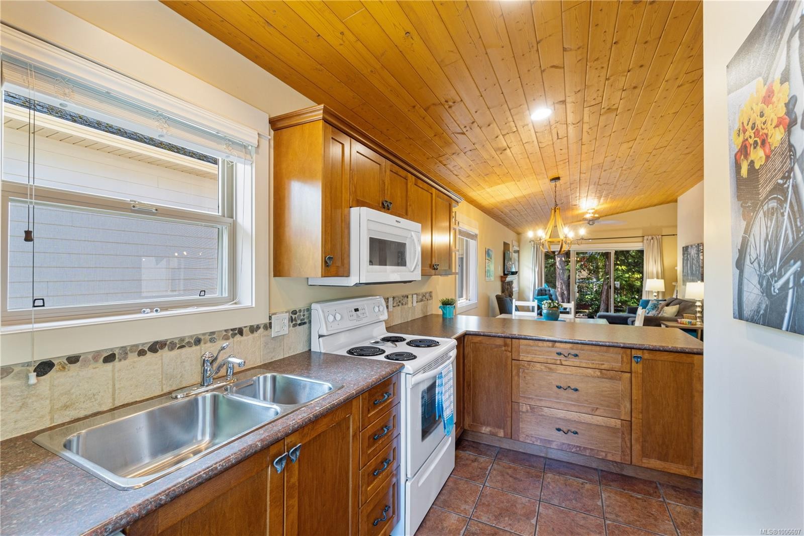 









1080


Resort

Dr, 113,
Parksville,




BC
V9P 2E3

