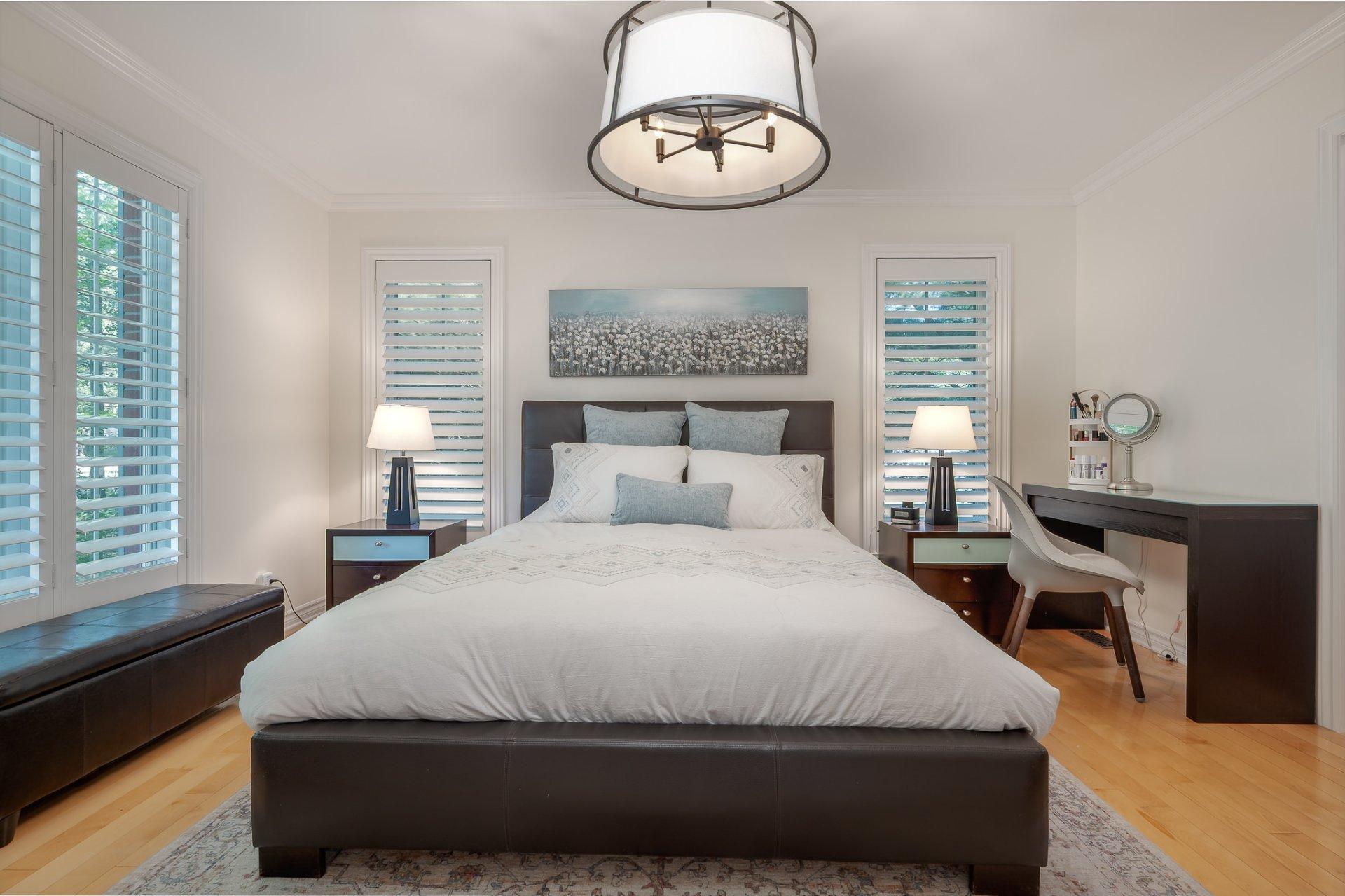 









1795


Place du Piccolo

,
Saint-Lazare,




QC
J7T3C6

