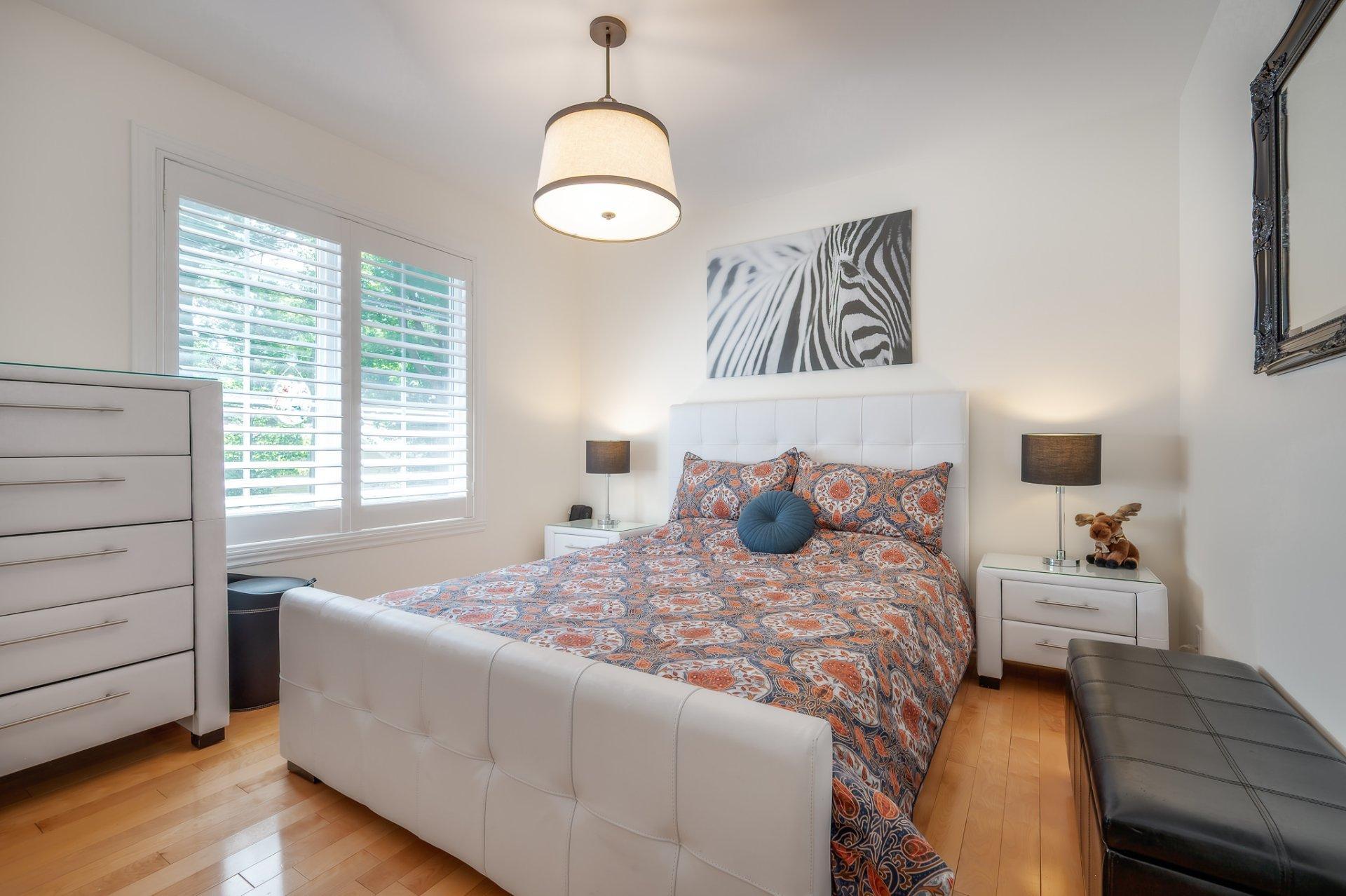 









1795


Place du Piccolo

,
Saint-Lazare,




QC
J7T3C6

