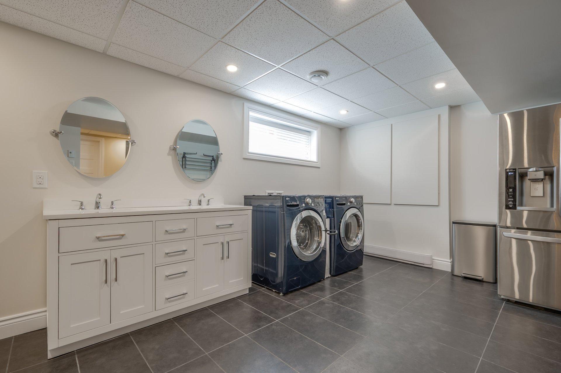 









1795


Place du Piccolo

,
Saint-Lazare,




QC
J7T3C6

