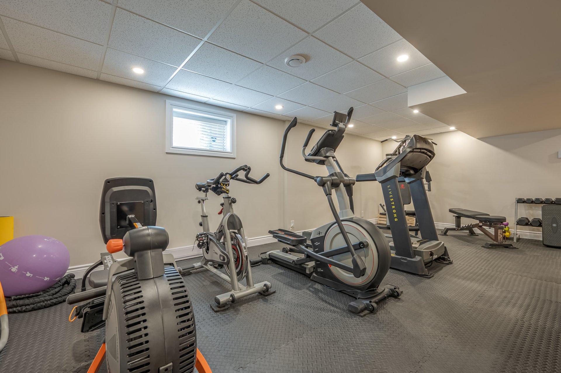 









1795


Place du Piccolo

,
Saint-Lazare,




QC
J7T3C6

