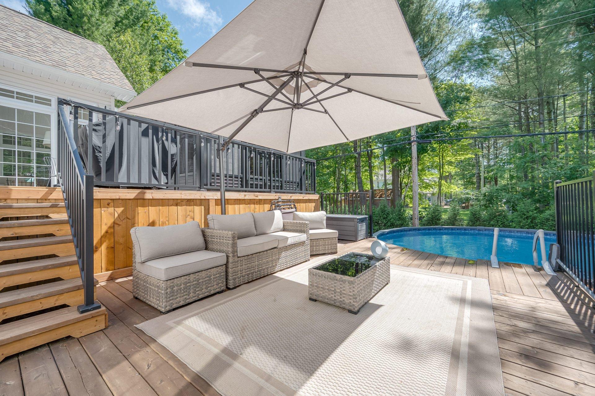 









1795


Place du Piccolo

,
Saint-Lazare,




QC
J7T3C6

