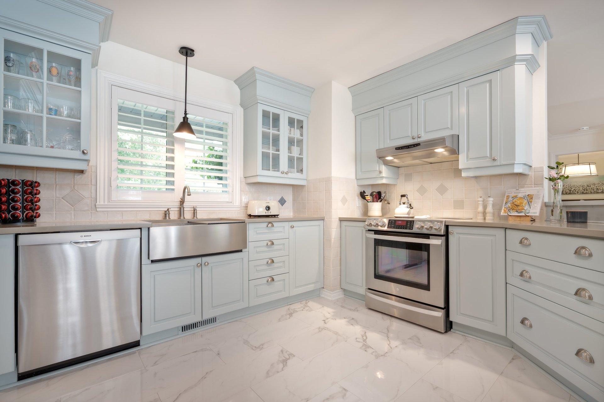 









1795


Place du Piccolo

,
Saint-Lazare,




QC
J7T3C6

