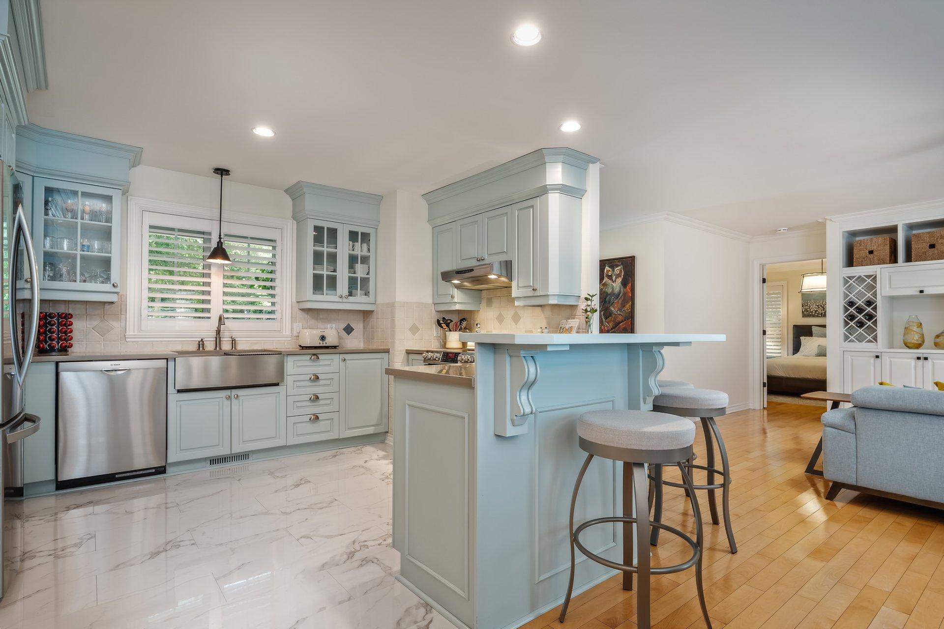 









1795


Place du Piccolo

,
Saint-Lazare,




QC
J7T3C6

