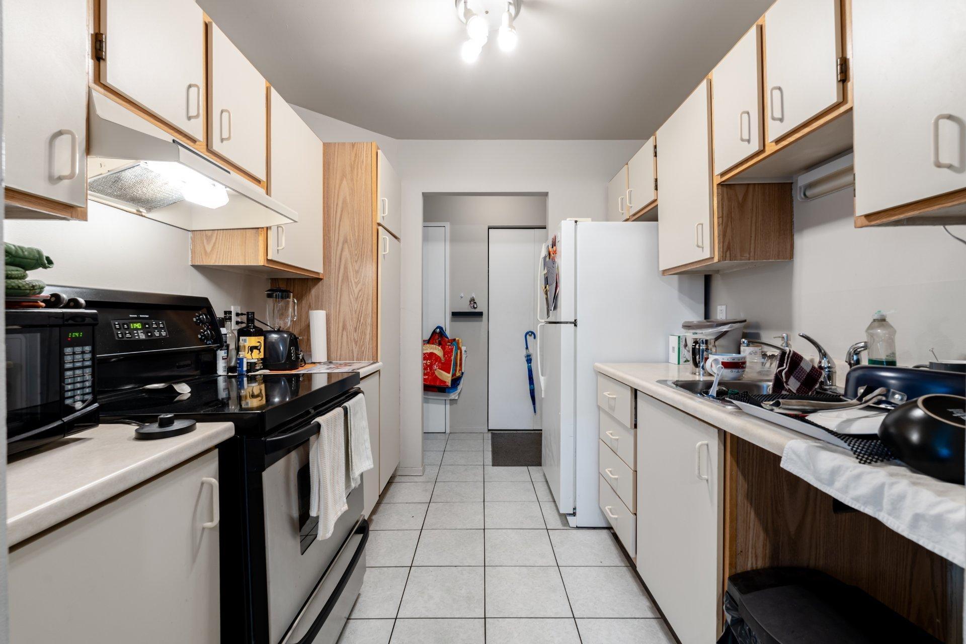 









1605


Boul. du Souvenir

, 118,
Laval (Laval-des-Rapides),




QC
H7N4Z7

