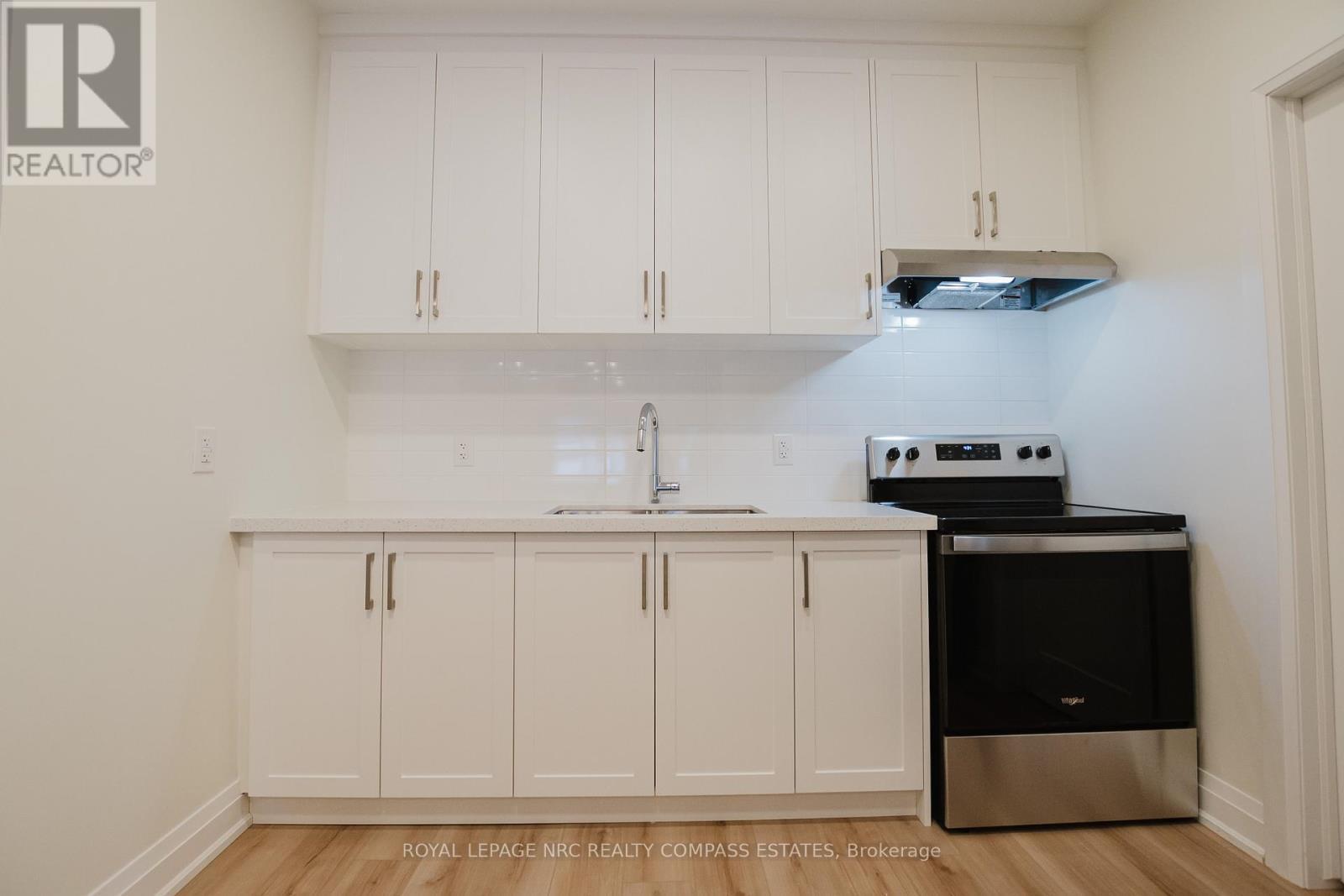 












101-105 SOUTHWORTH STREET N

,
Welland (Lincoln/Crowland),




Ontario
L3B1Y7

