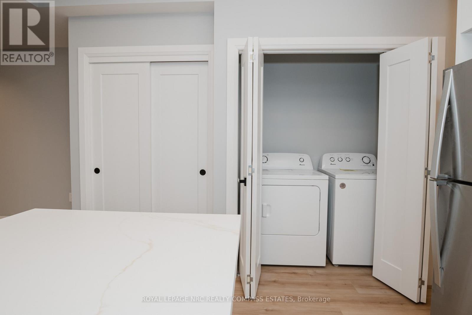 












101-105 SOUTHWORTH STREET N

,
Welland (Lincoln/Crowland),




Ontario
L3B1Y7

