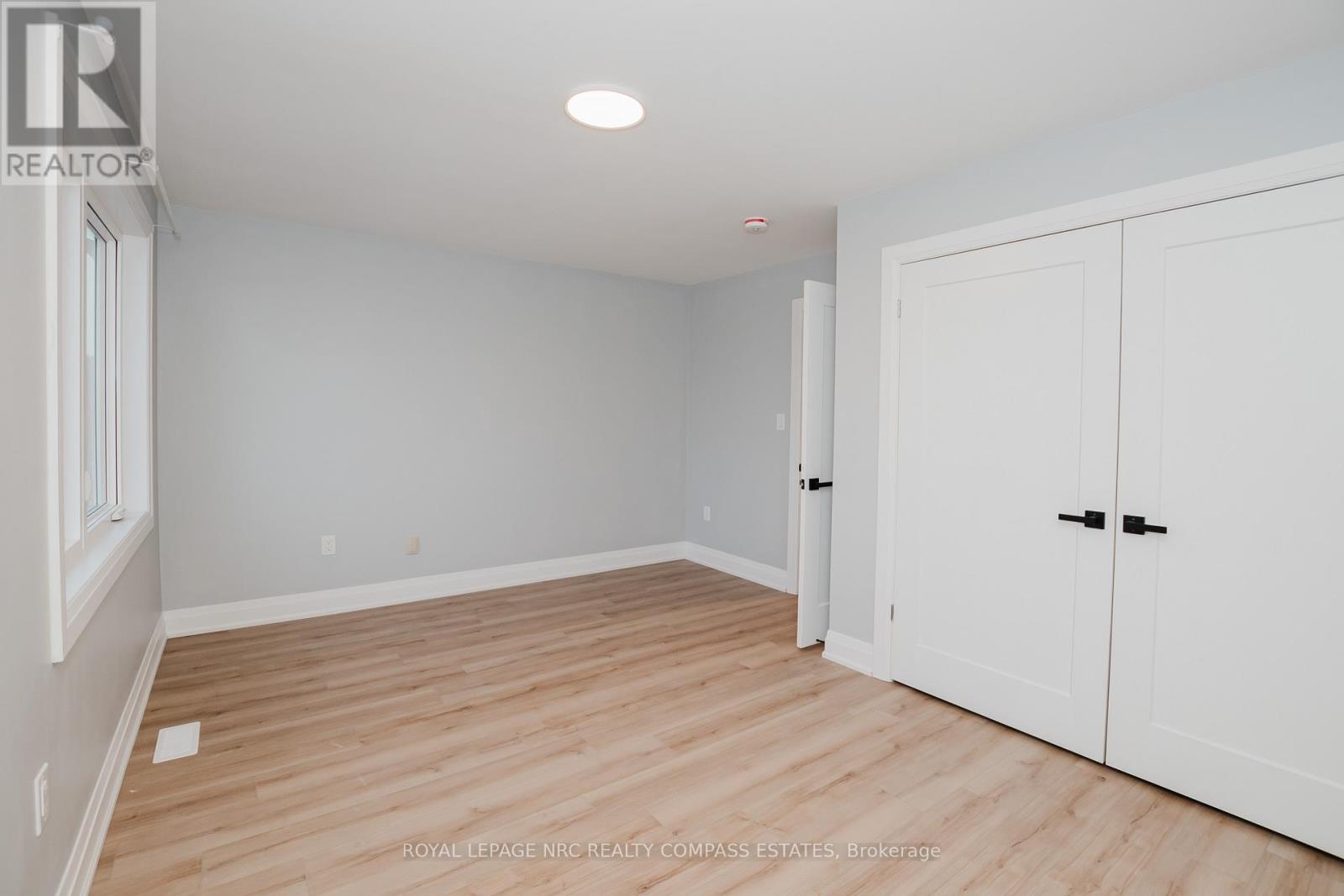 












101-105 SOUTHWORTH STREET N

,
Welland (Lincoln/Crowland),




Ontario
L3B1Y7

