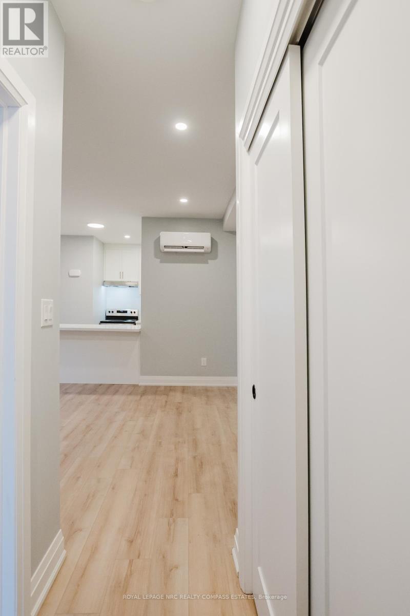 












101-105 SOUTHWORTH STREET N

,
Welland (Lincoln/Crowland),




Ontario
L3B1Y7

