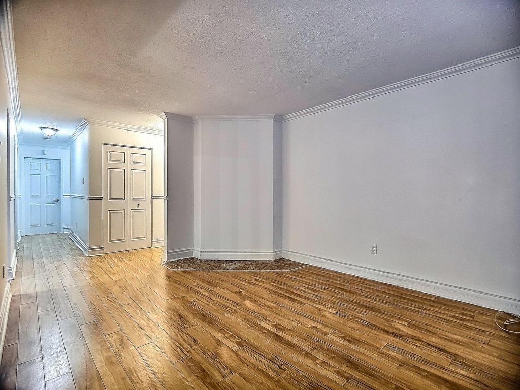 









20


Rue Normand

, 1,
Hull (Gatineau),




QC
J8Y4C4

