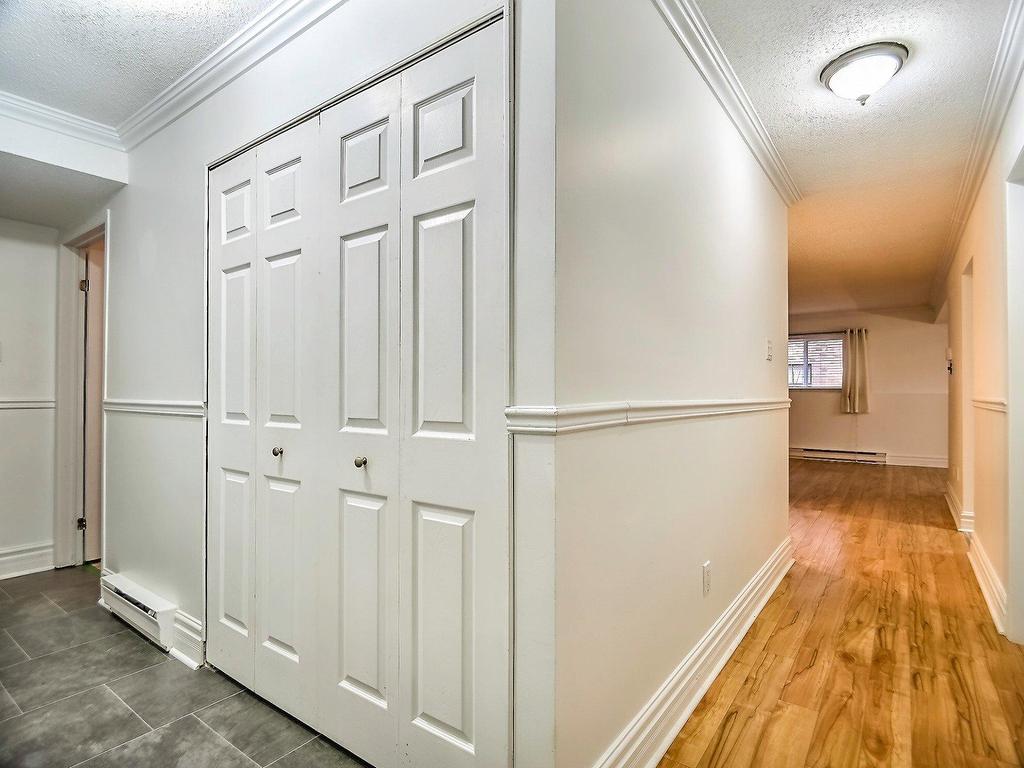 









20


Rue Normand

, 1,
Hull (Gatineau),




QC
J8Y4C4

