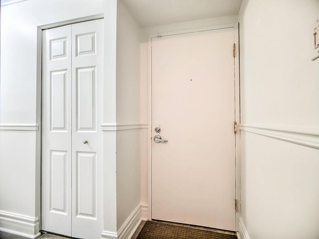 









20


Rue Normand

, 1,
Hull (Gatineau),




QC
J8Y4C4

