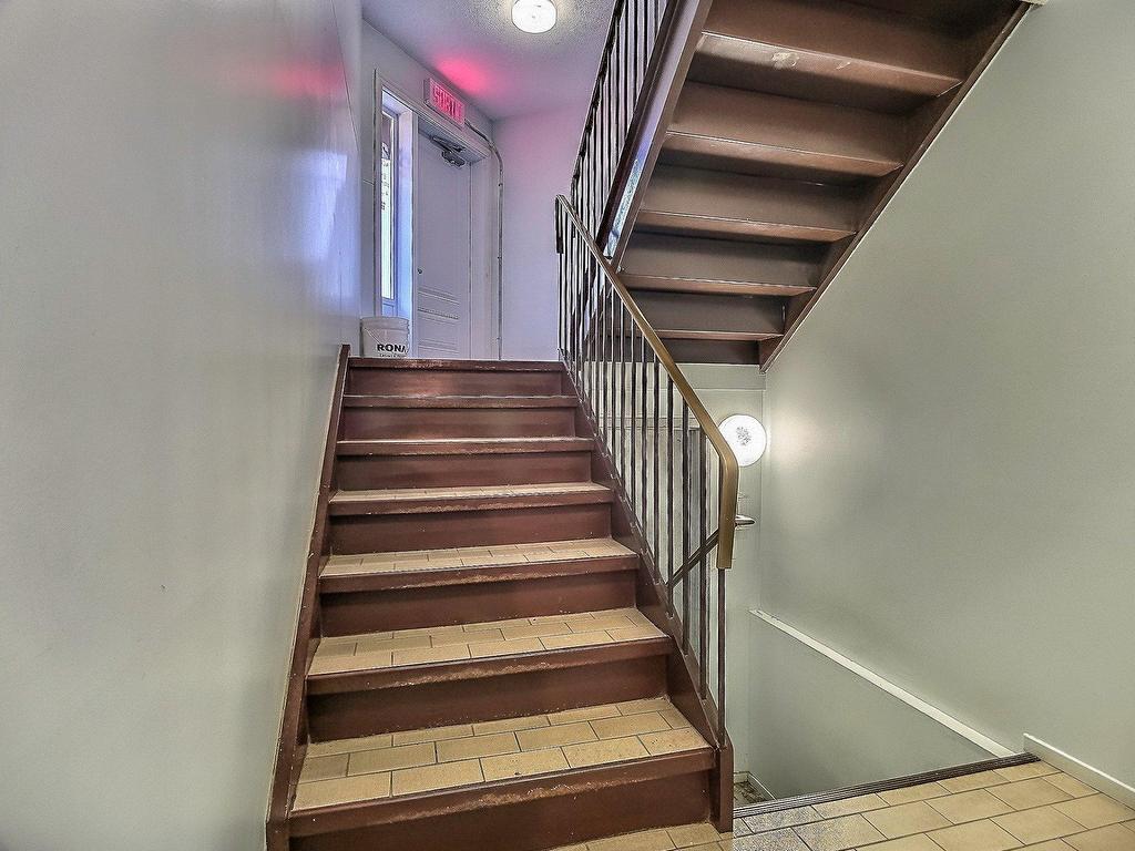 









20


Rue Normand

, 1,
Hull (Gatineau),




QC
J8Y4C4

