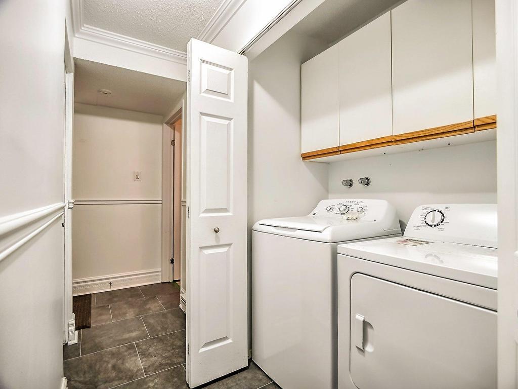 









20


Rue Normand

, 1,
Hull (Gatineau),




QC
J8Y4C4

