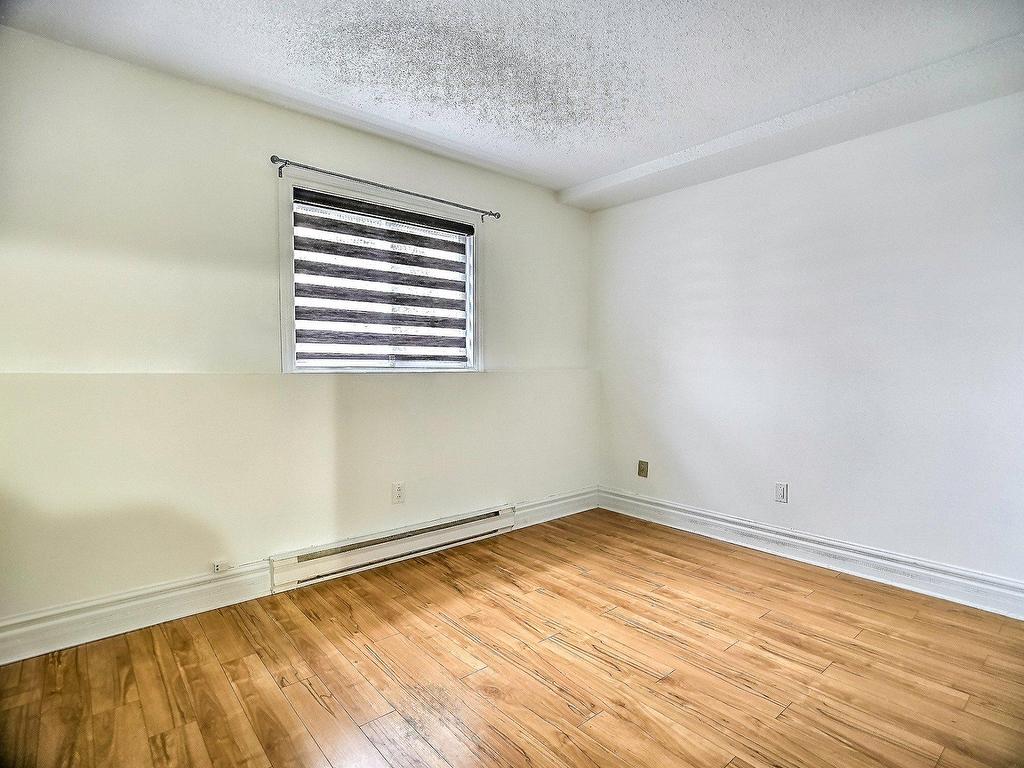









20


Rue Normand

, 1,
Hull (Gatineau),




QC
J8Y4C4

