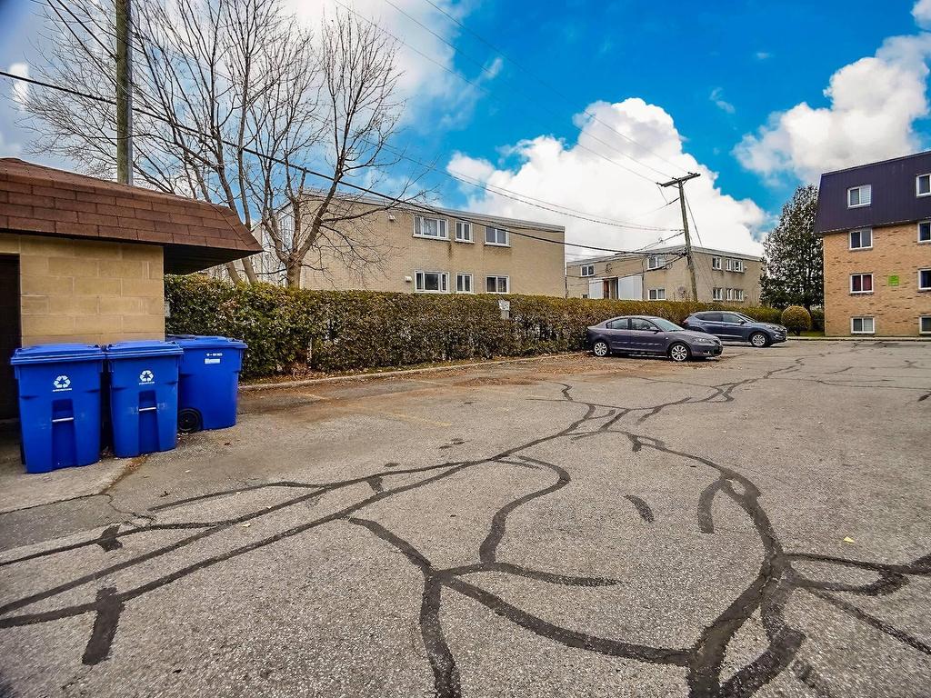 









20


Rue Normand

, 1,
Hull (Gatineau),




QC
J8Y4C4

