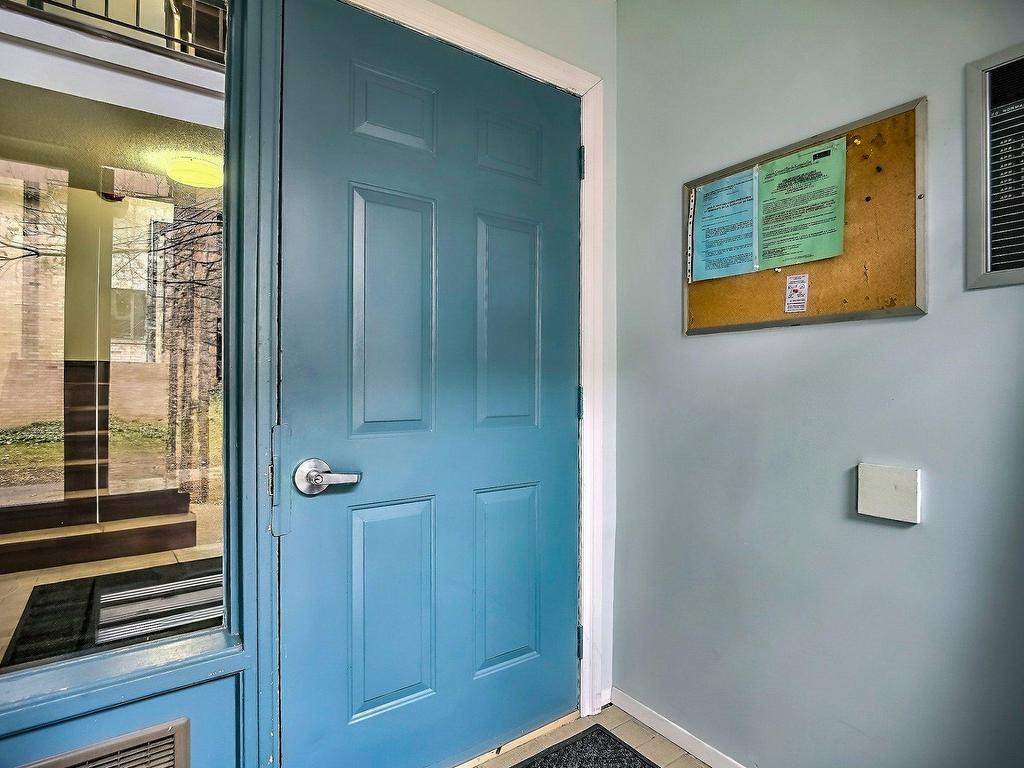 









20


Rue Normand

, 1,
Hull (Gatineau),




QC
J8Y4C4

