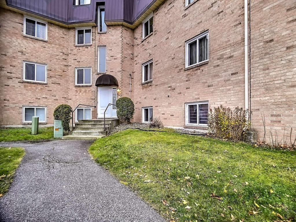 









20


Rue Normand

, 1,
Hull (Gatineau),




QC
J8Y4C4

