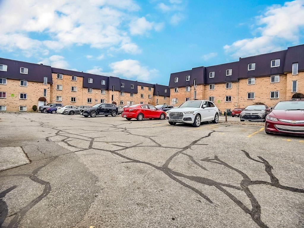 









20


Rue Normand

, 1,
Hull (Gatineau),




QC
J8Y4C4

