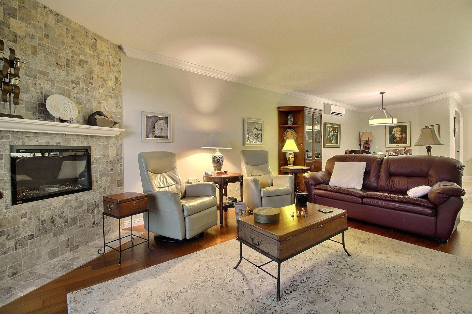 









200


Rue Don-Bosco N.

, 506,
Sherbrooke (Les Nations),




QC
J1L2E8

