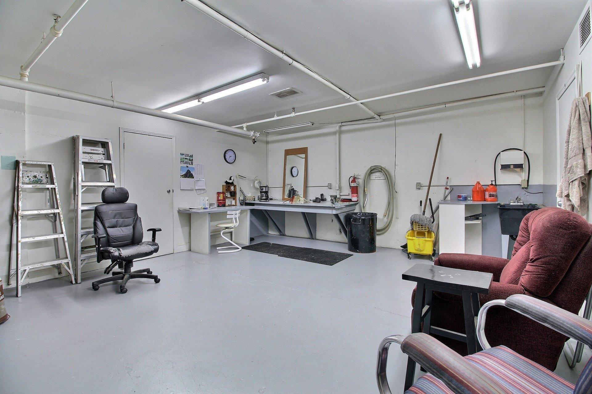 









200


Rue Don-Bosco N.

, 506,
Sherbrooke (Les Nations),




QC
J1L2E8

