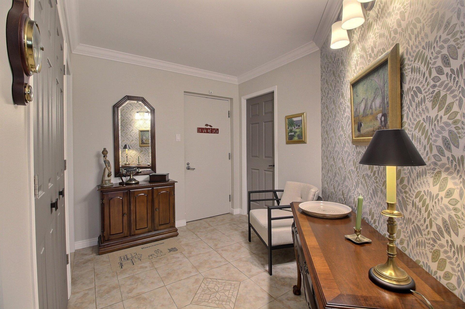 









200


Rue Don-Bosco N.

, 506,
Sherbrooke (Les Nations),




QC
J1L2E8

