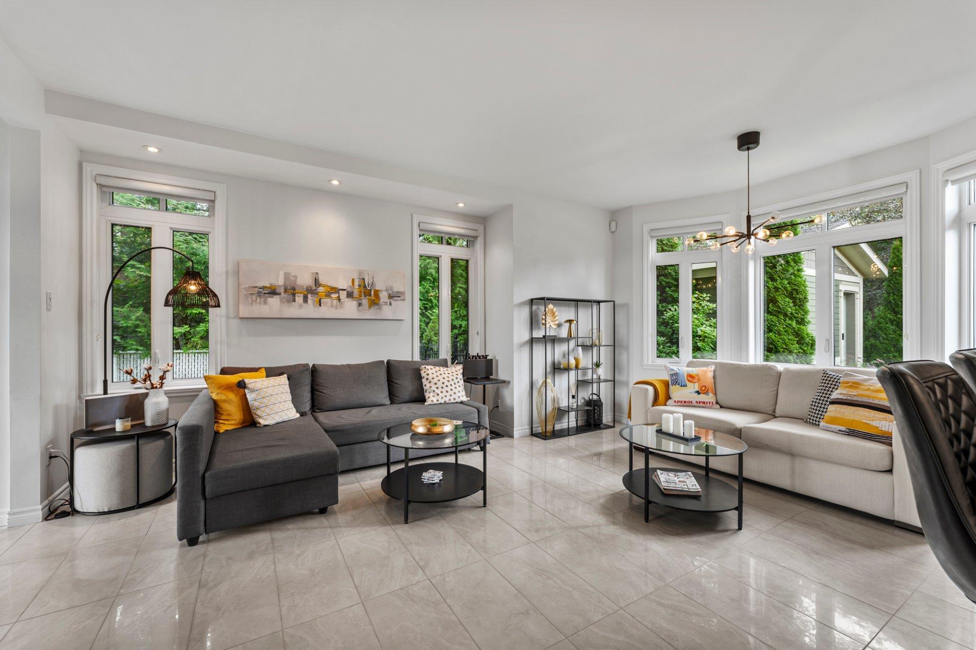 









310


Rue Cabana

, 15,
Magog,




QC
J1X2C3

