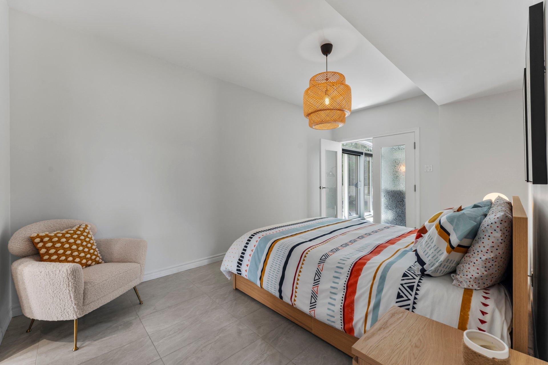 









310


Rue Cabana

, 15,
Magog,




QC
J1X2C3

