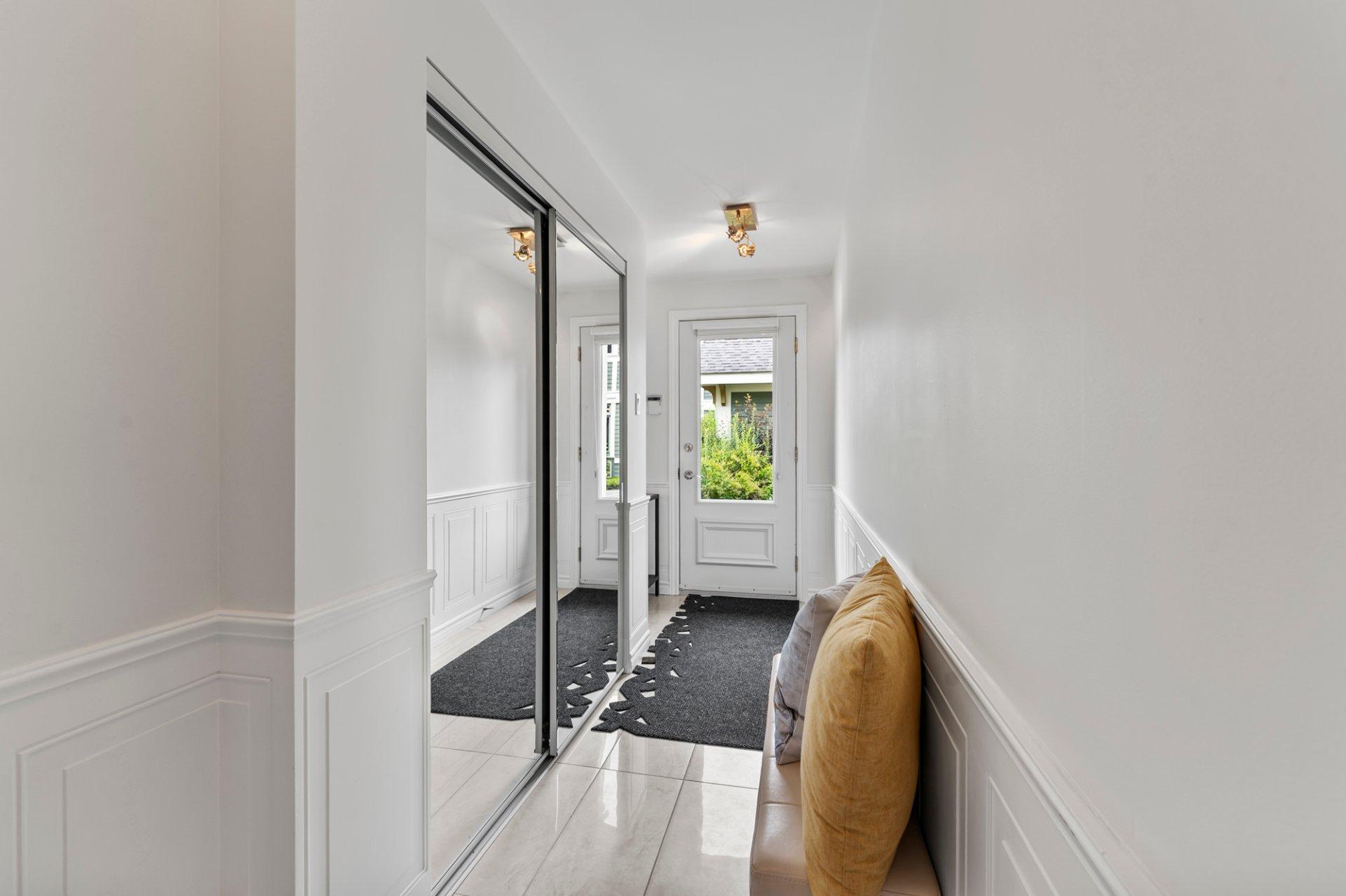 









310


Rue Cabana

, 15,
Magog,




QC
J1X2C3

