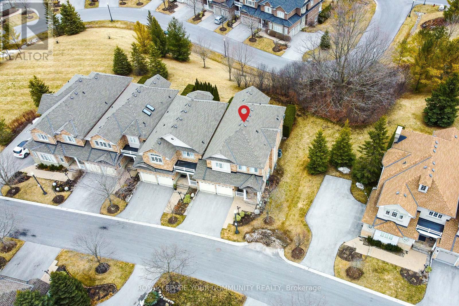 












56 - 59 STONECLIFFE CRESCENT

,
Aurora,




Ontario
L4G7Z7


