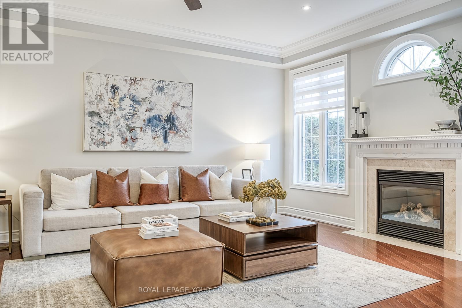 












56 - 59 STONECLIFFE CRESCENT

,
Aurora,




Ontario
L4G7Z7

