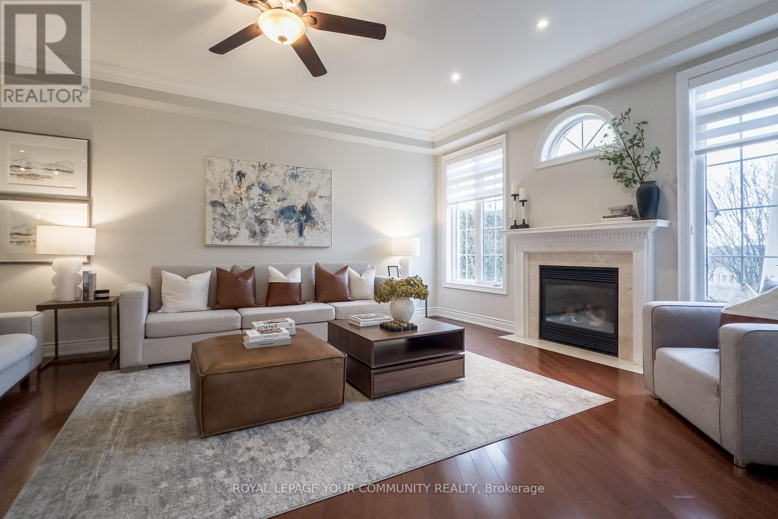 












56 - 59 STONECLIFFE CRESCENT

,
Aurora,




Ontario
L4G7Z7

