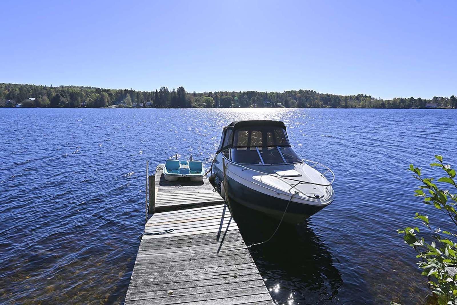 









1826


Ch. du Lac-Chaud

,
La Macaza,




QC
J0T1R0

